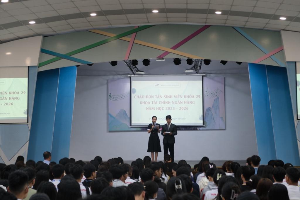 Chào đón tân sinh viên k29