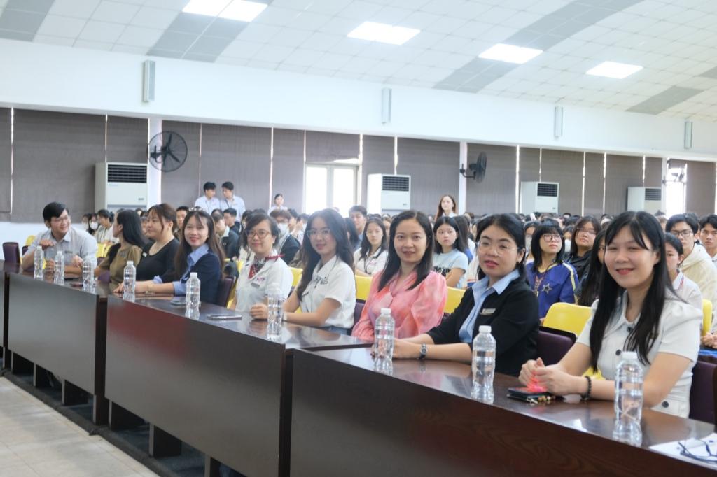 Chào đón tân sinh viên k29