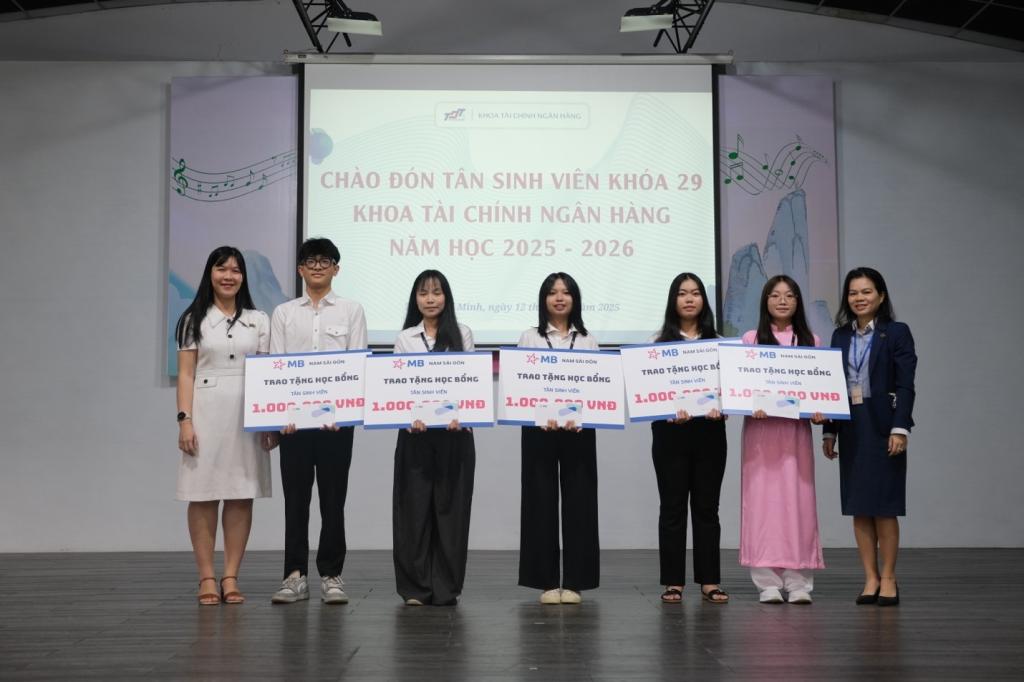 Chào đón tân sinh viên k29